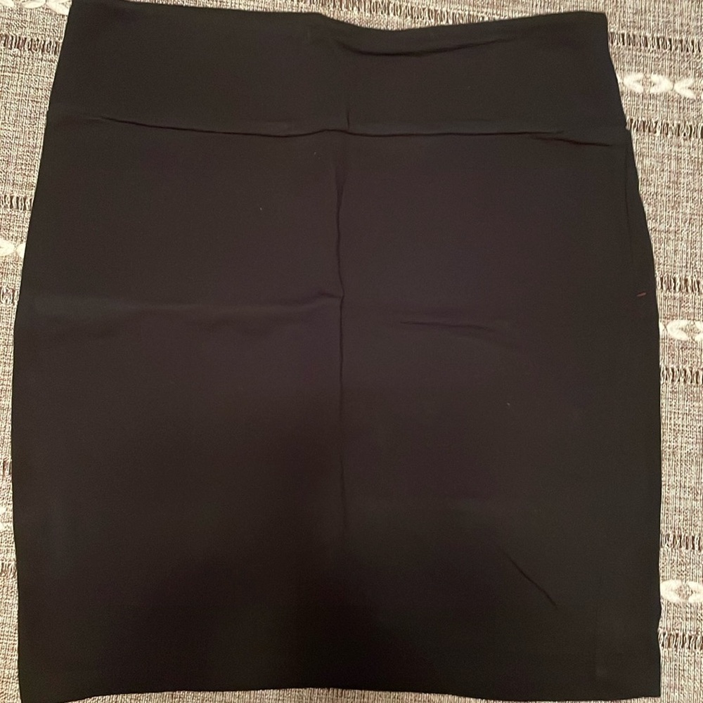 Black Cotton Mini Skirt.
